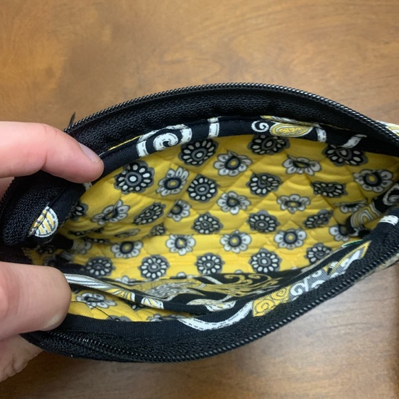 Quilted Black Vera Bradley Wristlet with White/Yellow Floral and Bird Pattern - Picture 6 of 6